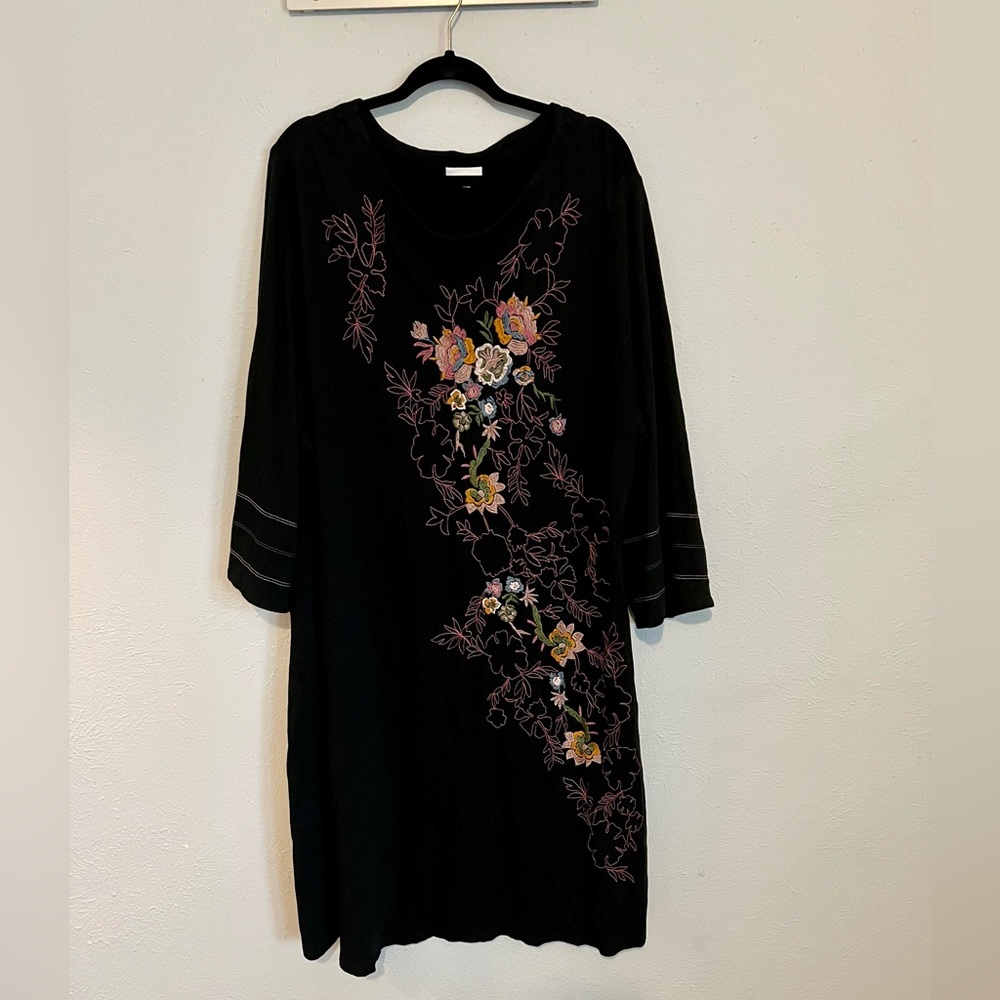 J.JILL BLACK FLORAL EMBROIDERED MIDI DRESS - 4X